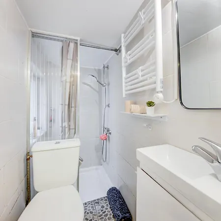 아파트 Petit Cocon Metro Charonne *